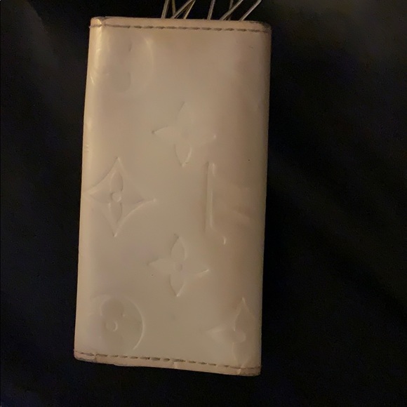 LV keychain - Picture 2 of 3